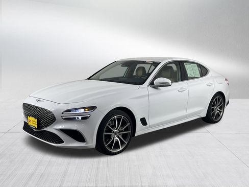 Used 2022 Genesis G70 3.3T AWD/4WD image 3
