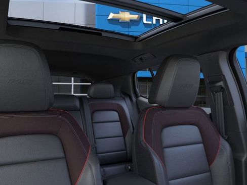 New 2026 Chevrolet Equinox EV RS image 24