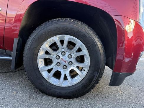 Used 2015 GMC Yukon SLT w/ Open Road Package image 8