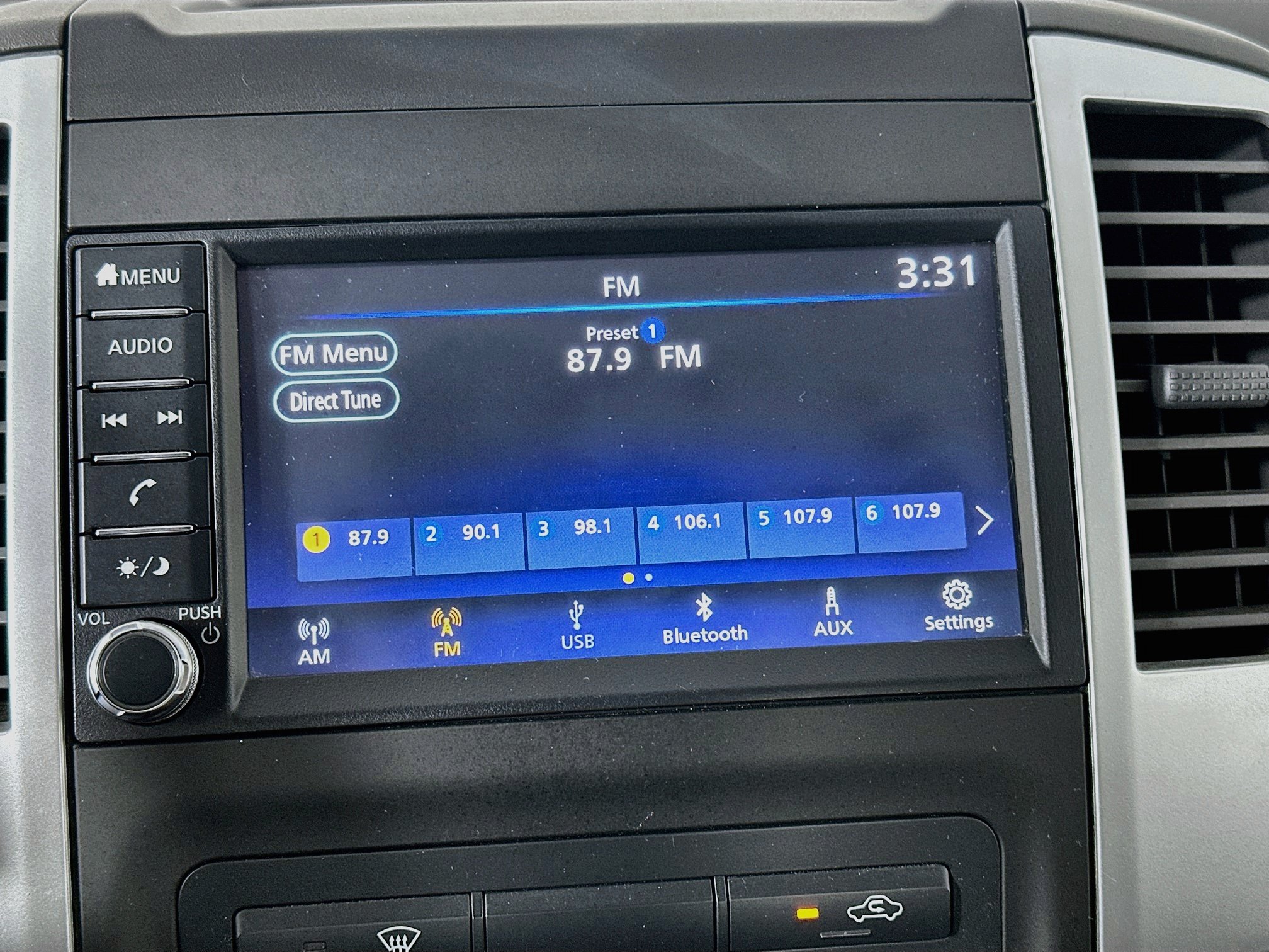 Used 2019 Nissan Frontier S RWD image 19