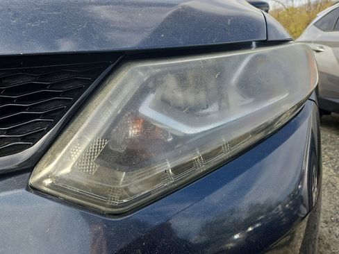 Used 2016 Nissan Rogue SL w/ SL Premium Package image 7