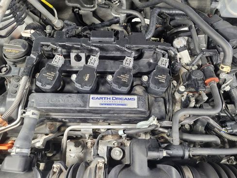 Used 2018 Honda Accord LX image 30