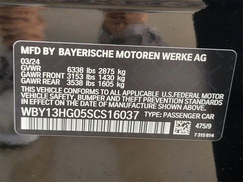 Used 2025 BMW i5 xDrive40 w/ Premium Package image 17