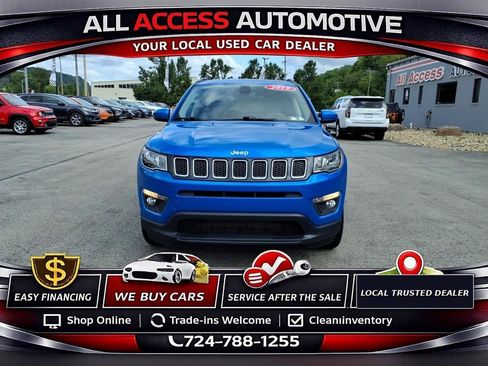 Used 2019 Jeep Compass Latitude w/ Cold Weather Group AWD/4WD image 2