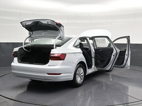 Used 2019 Volkswagen Jetta S FWD image 30