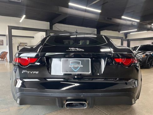 Used 2018 Jaguar F-TYPE Coupe RWD image 11