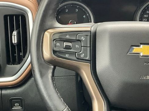 Used 2022 Chevrolet Silverado 2500 High Country w/ Z71 Off-Road Package AWD/4WD image 18