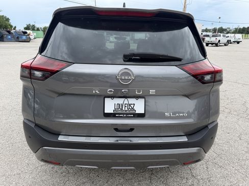 Used 2023 Nissan Rogue SL w/ SL Premium Package AWD/4WD image 6