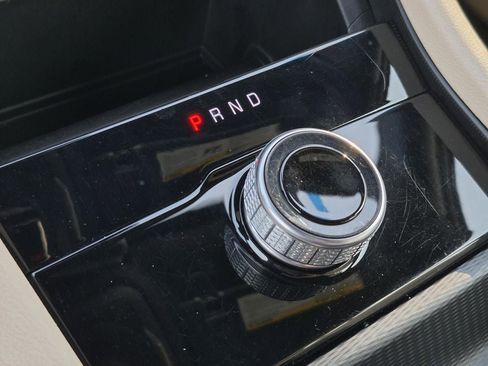 Used 2023 Jeep Grand Cherokee Limited image 28