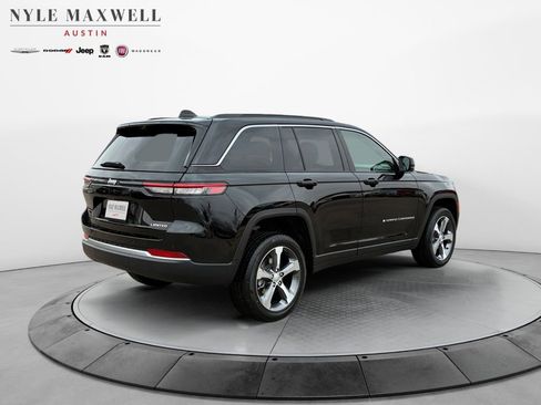 New 2026 Jeep Grand Cherokee Limited image 16