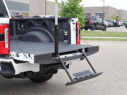 New 2026 Ford F350 Platinum w/ Tremor Off-Road Package AWD/4WD image 45