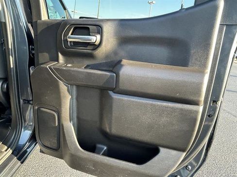 Used 2022 Chevrolet Silverado 1500 LT image 23