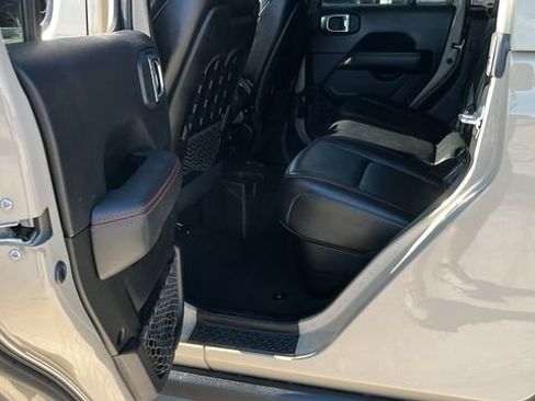 Used 2020 Jeep Gladiator Rubicon AWD/4WD image 20