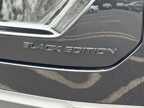 Certified 2025 Honda Pilot Black Edition image 29