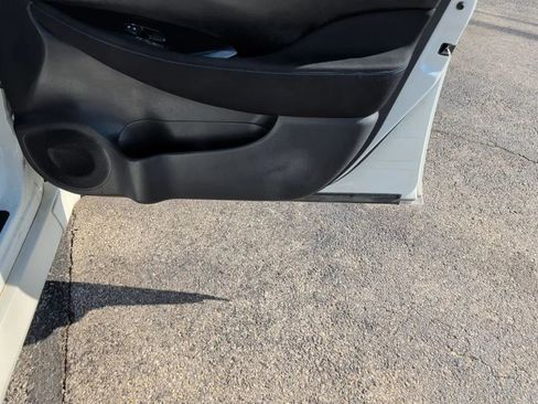 Used 2019 Nissan Leaf SV Plus w/ SV Plus Technology Package image 19