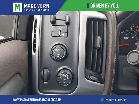 Used 2018 GMC Sierra 1500 SLE w/ SLE Value Package AWD/4WD image 25