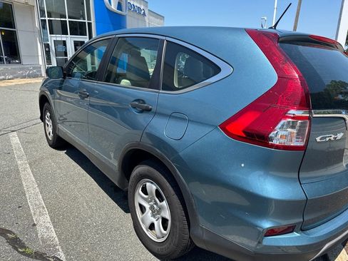 Used 2015 Honda CR-V LX image 4