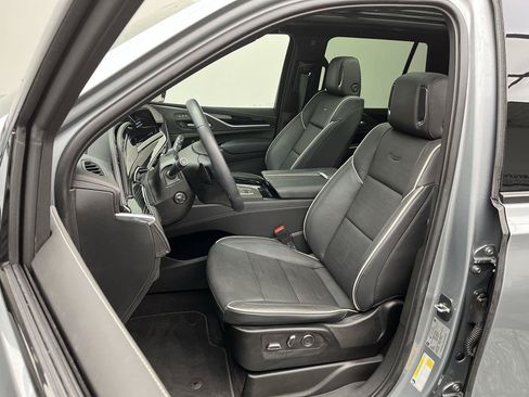 Certified 2023 Cadillac Escalade Sport AWD/4WD image 10