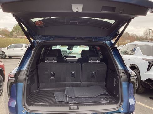 New 2026 Chevrolet Traverse High Country FWD image 24
