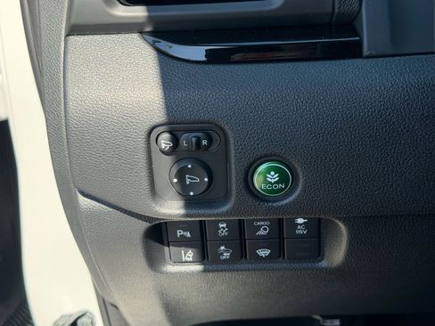 New 2026 Honda Ridgeline Black Edition image 17