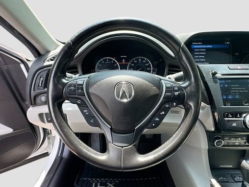 Used 2022 Acura ILX w/ Premium Package FWD image 15