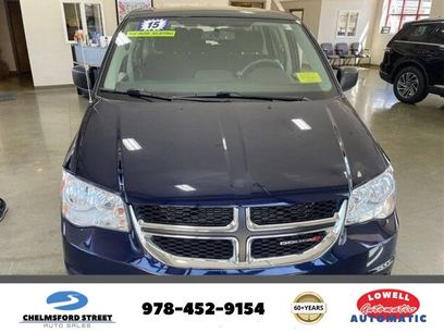 Used 2015 Dodge Grand Caravan American Value Package w/ UConnect Hands-Free Group