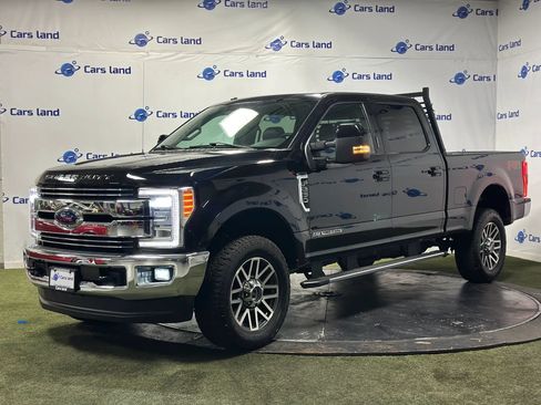Used 2017 Ford F250 Lariat w/ Lariat Ultimate Package AWD/4WD image 7