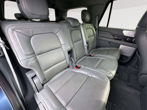 Used 2019 Lincoln Navigator Reserve w/ Cargo Package image 32