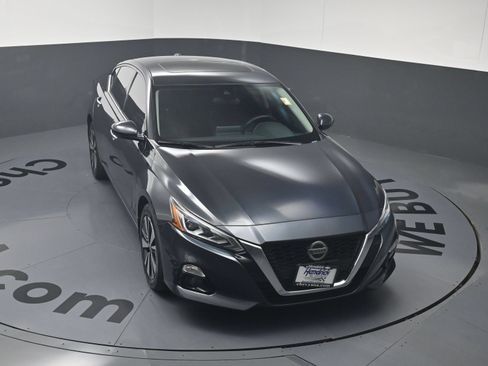 Used 2022 Nissan Altima 2.5 SL AWD/4WD image 32