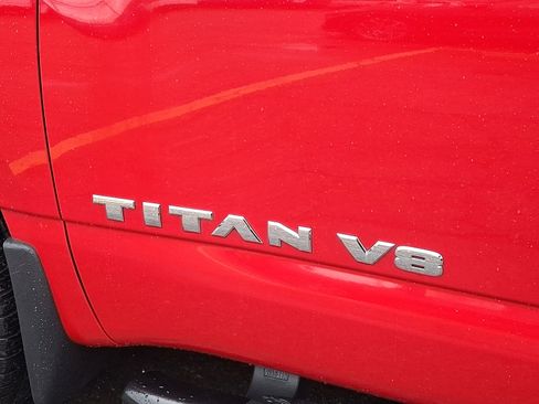 Used 2020 Nissan Titan SV w/ SV Convenience Package image 31