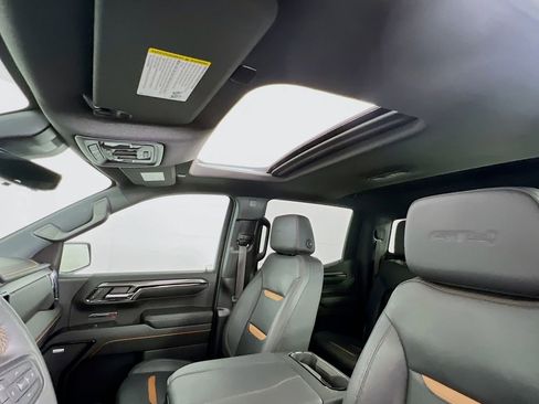 Certified 2024 GMC Sierra 1500 AT4 w/ Technology Package image 22