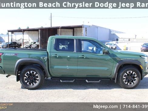 Used 2023 Nissan Frontier Pro-X w/ Technology Package image 3