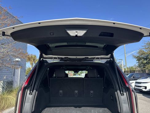 Used 2021 Cadillac Escalade ESV Premium Luxury w/ Driver Assist Tech Package image 12