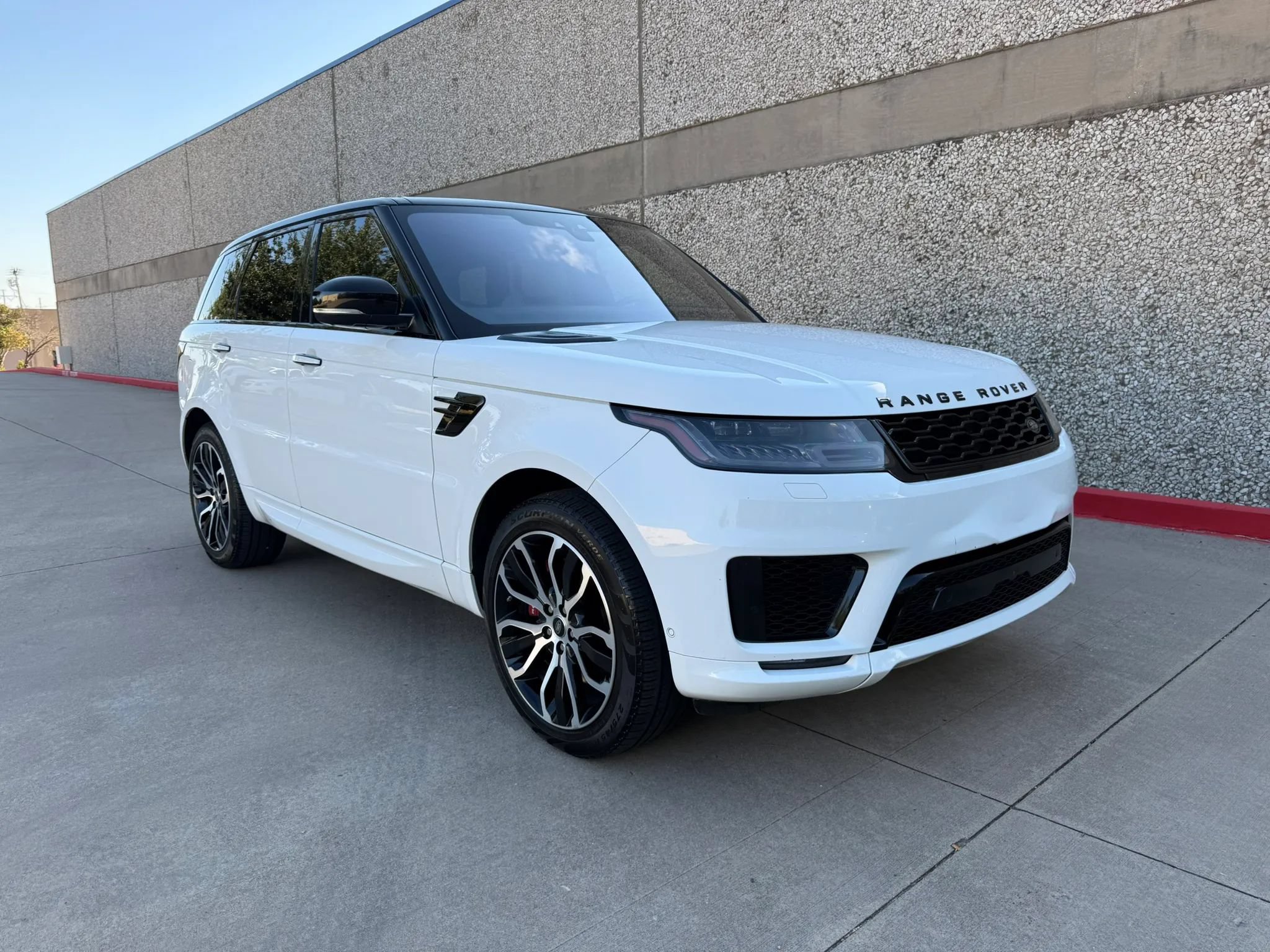 Used 2019 Land Rover Range Rover Sport Autobiography AWD/4WD image 9