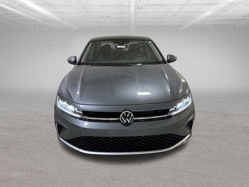 New 2026 Volkswagen Jetta SE FWD image 2