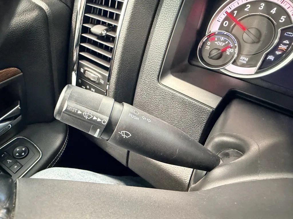 Used 2018 RAM 2500 Laramie w/ Off Road Package AWD/4WD image 21