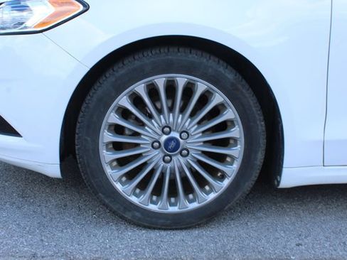Used 2014 Ford Fusion Titanium FWD image 35