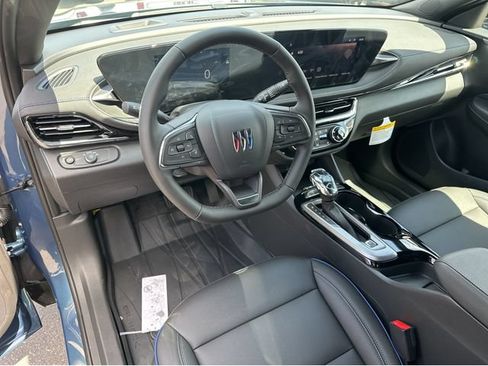 New 2026 Buick Envista Sport Touring w/ Convenience I Package FWD image 6