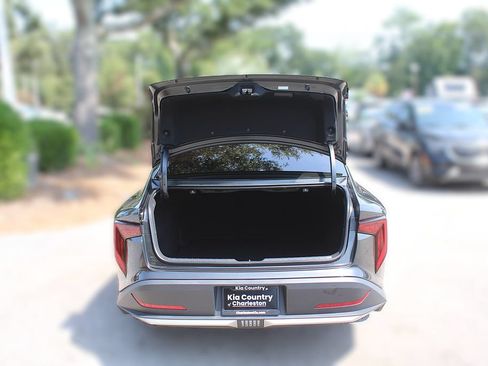 Used 2025 Kia K4 FWD image 9