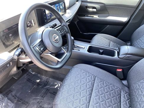 Certified 2026 Nissan Kicks SV FWD image 29