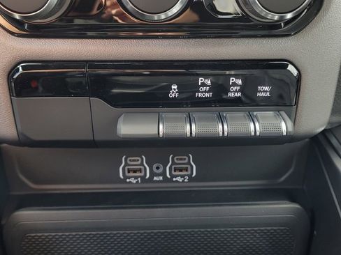 New 2025 RAM 1500 Big Horn image 22