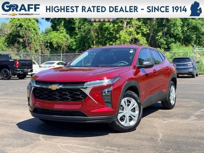 Used 2025 Chevrolet Trax LS