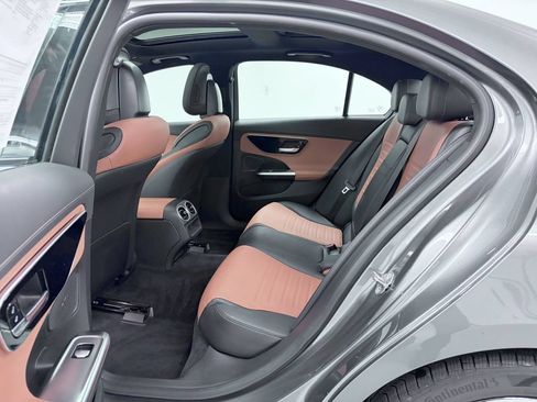 Used 2022 Mercedes-Benz C 300 4MATIC Sedan image 17