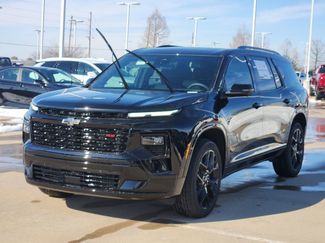 New 2026 Chevrolet Traverse RS w/ LPO, Floor Liner Package video 2
