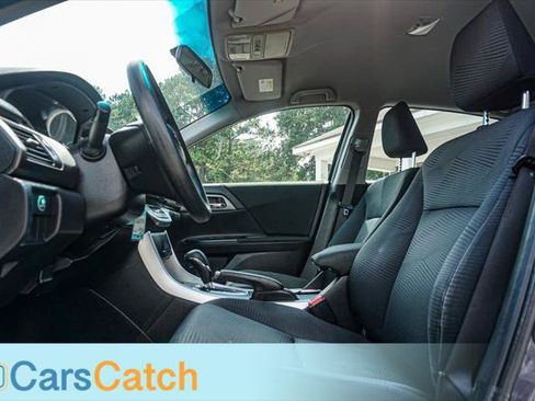 Used 2014 Honda Accord LX image 17