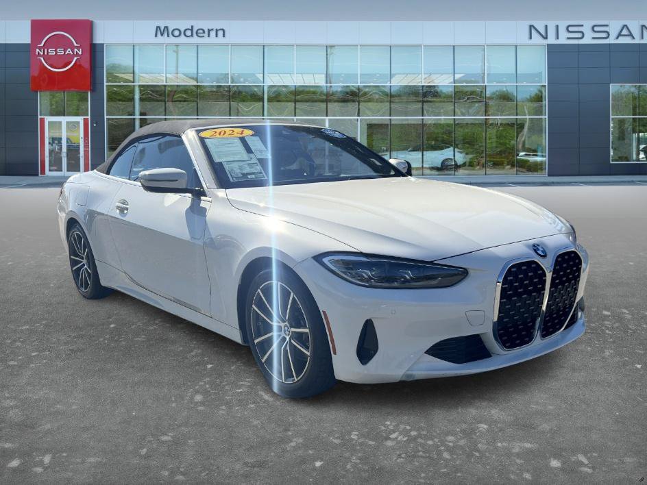 Used 2024 BMW 430i Convertible RWD image 3