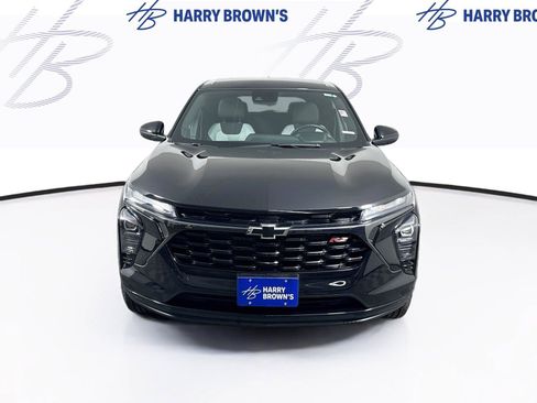 Used 2024 Chevrolet Trax RS w/ Driver Confidence Package FWD image 25