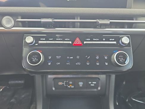 New 2026 Hyundai Tucson Limited AWD/4WD image 18