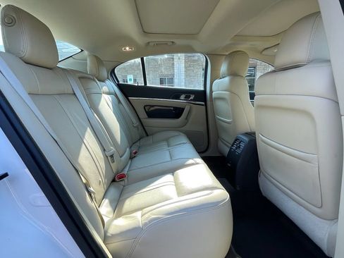 Used 2016 Lincoln MKS w/ Equipment Group 101A FWD image 28
