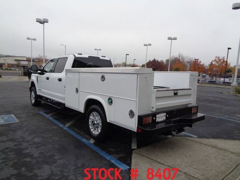 Used 2022 Ford F350 XLT image 4
